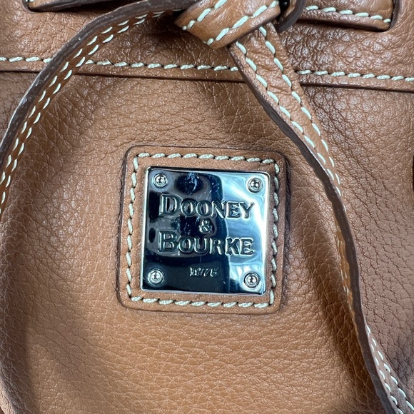 DOONEY & BOURKE 1975 MINI EAST/WEST TASSEL PEBBLED TEXTURED TOTE BAG,“TAN” COLOR - Picture 12 of 16